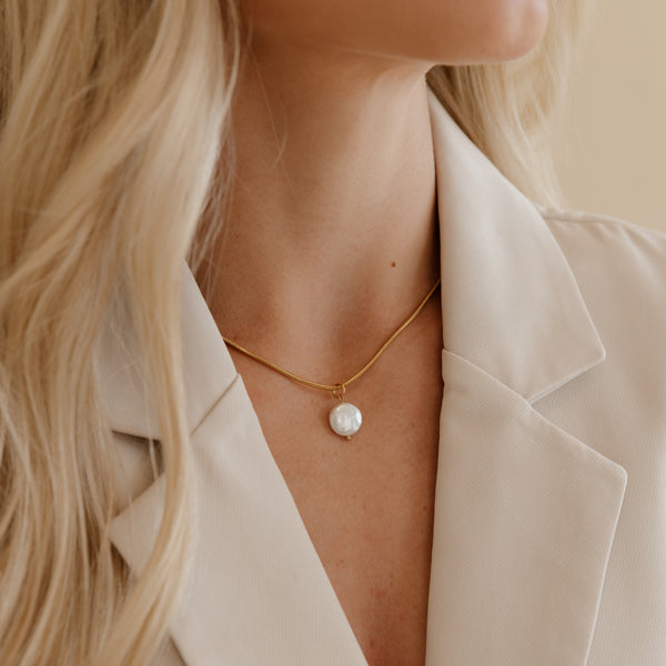 Pearl Pendant + Snake Chain